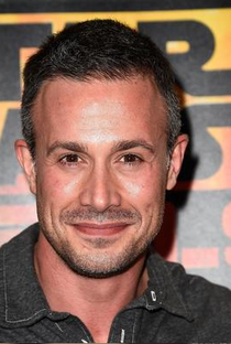 Freddie Prinze Jr. - Poster 1