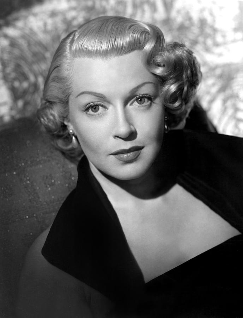 Lana Turner - Foto 2