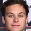 Finn Cole - Foto 1