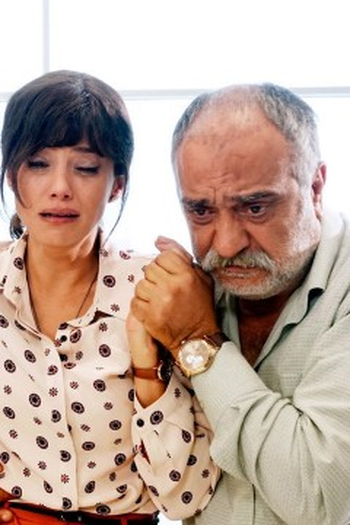 Poster de Episódio 7. Bölüm (2019)