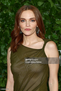 Madeline Brewer - Poster 3