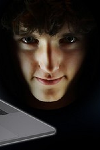 Poster de Episódio Une faille béante sur les Mac récents - Flashcode (2017)