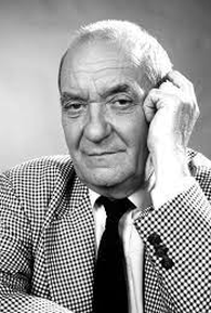 Jean Carmet