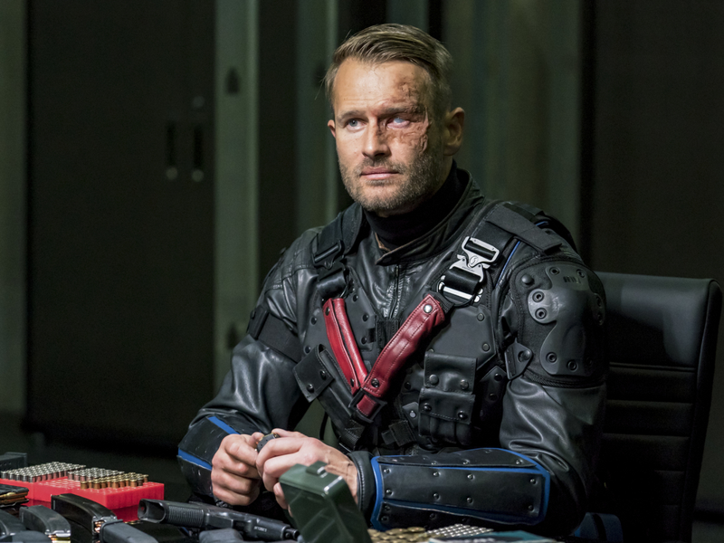 Foto 10 de Arqueiro (6ª Temporada)