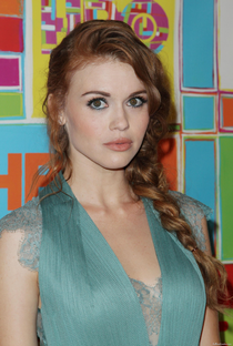 Holland Roden - Poster 5
