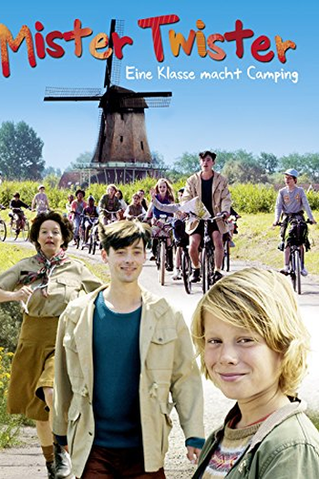  de Filme Um Acampamento Bem Diferente (2013)