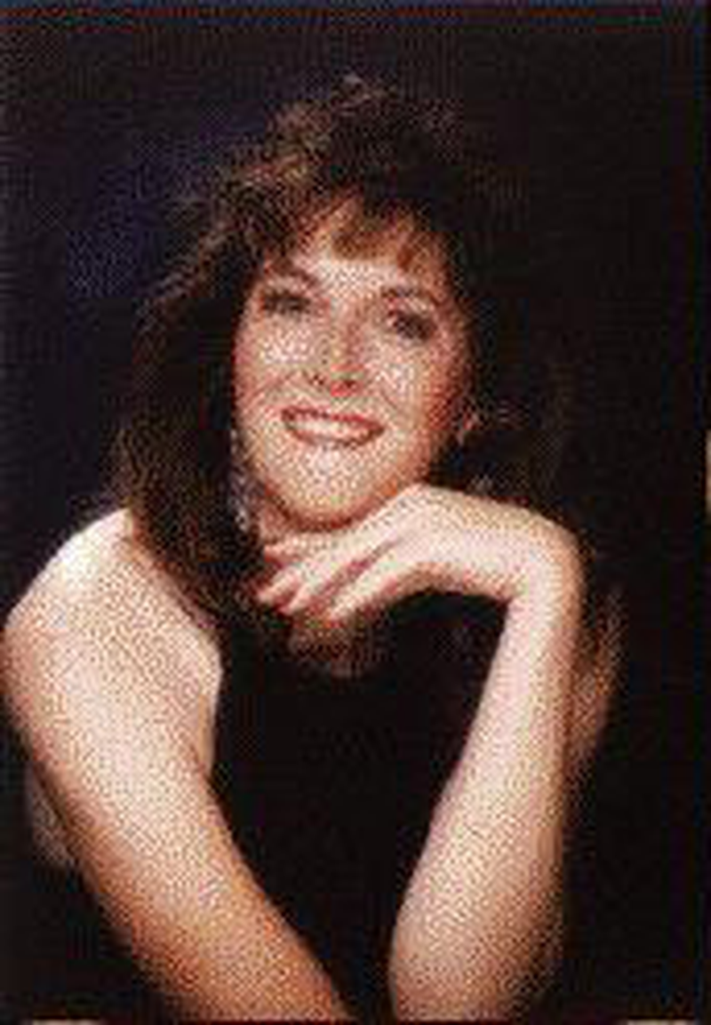 Melanie Anne Phillips - Foto 1