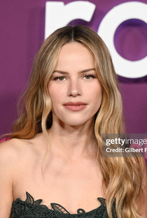 Halston Sage - Poster 1