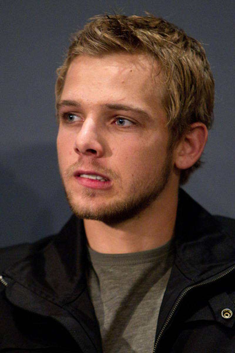 Max Thieriot - Foto 16