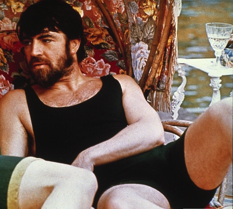 Alan Bates - Foto 9