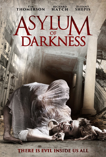 Asylum of Darkness - Poster / Capa / Cartaz - Oficial 1