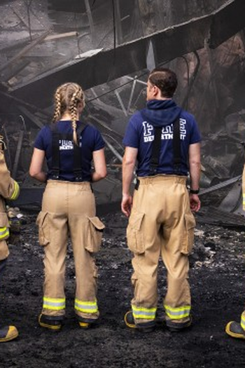 Poster de Episódio Fire at the Fire Station (2021)