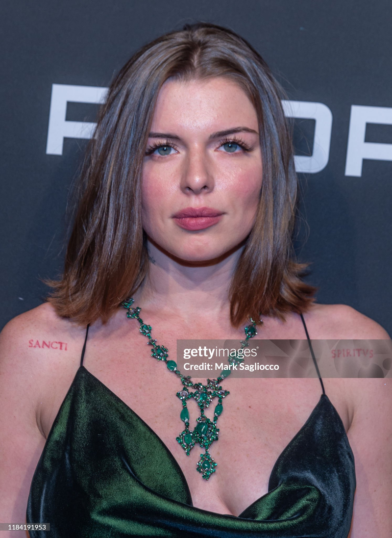 Julia Fox - Foto 1