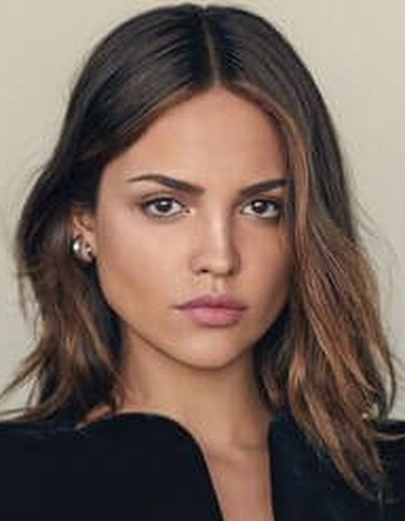 Eiza González - Foto 1