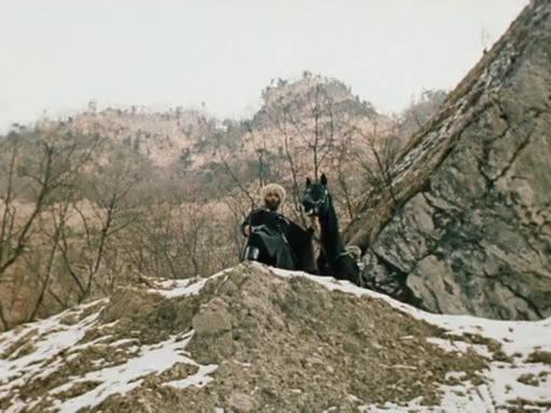 Foto 1 de Let us part while we are good     