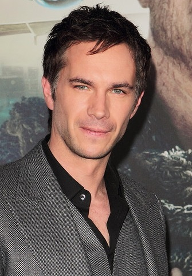 James D'Arcy - Foto 1
