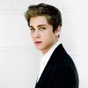 Logan Lerman - Foto 6