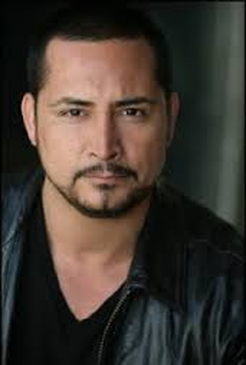 Ben Hernandez Bray - Foto 1