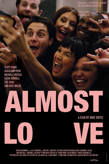  de Filme Almost Love (2019)
