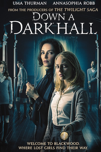  de Filme Por Um Corredor Escuro (2018)