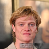 Tom Rhys Harries - Foto 1