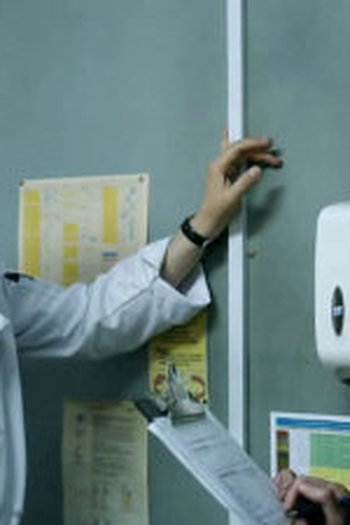Poster de Episódio Episode 4 (2010)