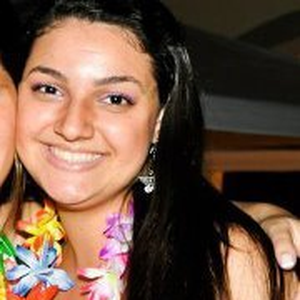Foto de perfil de Yasmine Nascimento