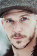 Gustaf Skarsgård