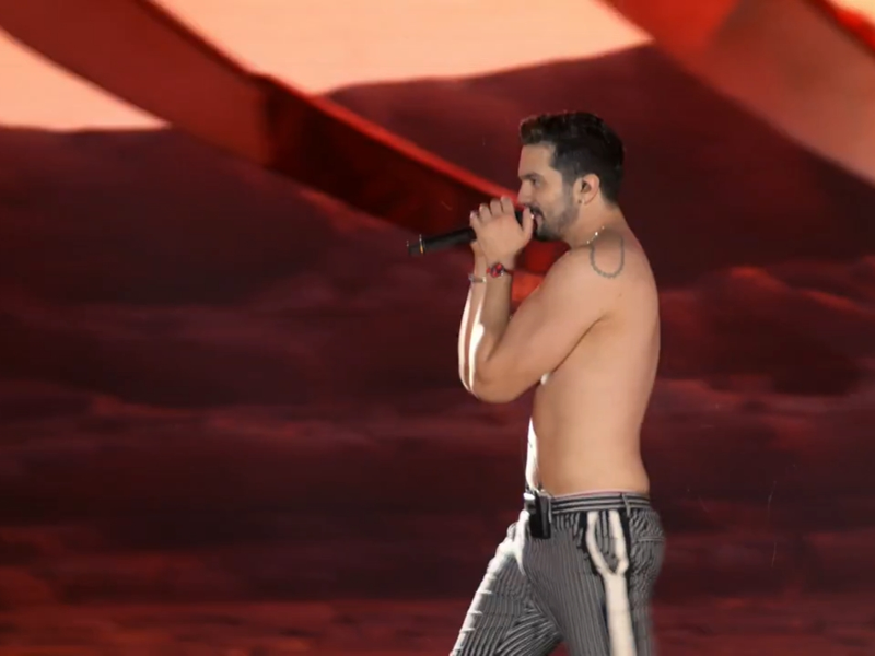 Foto 2 de Luan Santana: Viva