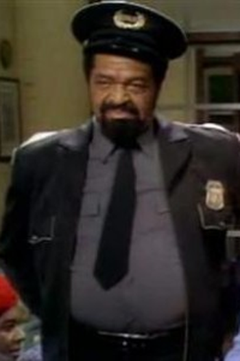 Poster de Episódio The Birthday Present (1976)