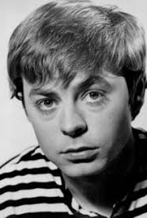 Hywel Bennett - Poster 1