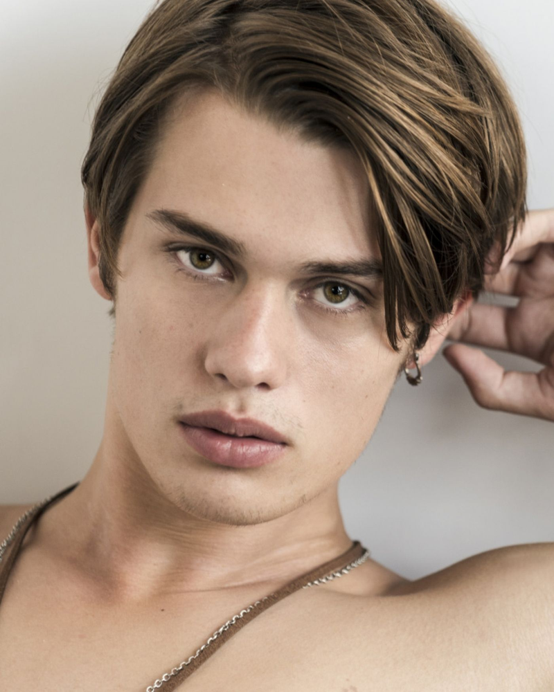 Nicholas Galitzine - Foto 3