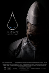 Alienate - Poster / Capa / Cartaz - Oficial 1