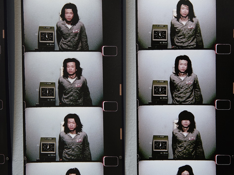 Foto 1 de Time Clock Piece (One Year Performance 1980–1981)