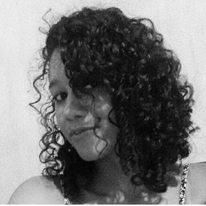 Foto de perfil de Milena Moura