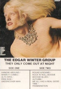 Eles Só Saem a Noite (They Only Come Out at Night)