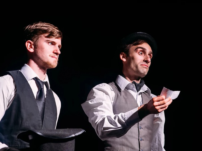 Foto 3 de Spontaneous Sherlock (Play)