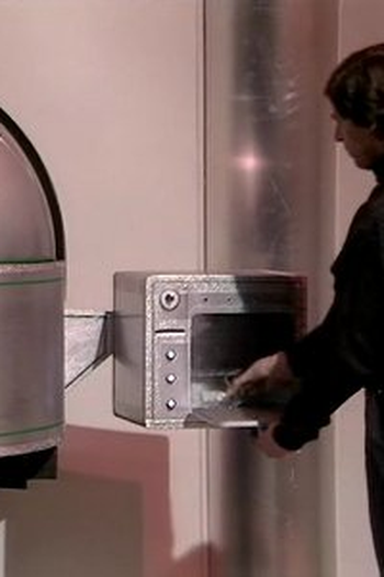 Poster de Episódio Moloch (1980)