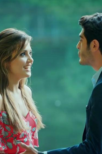 Poster de Episódio 03. Bölüm (2016)
