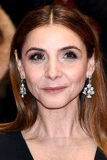 Clotilde Courau - Poster 1