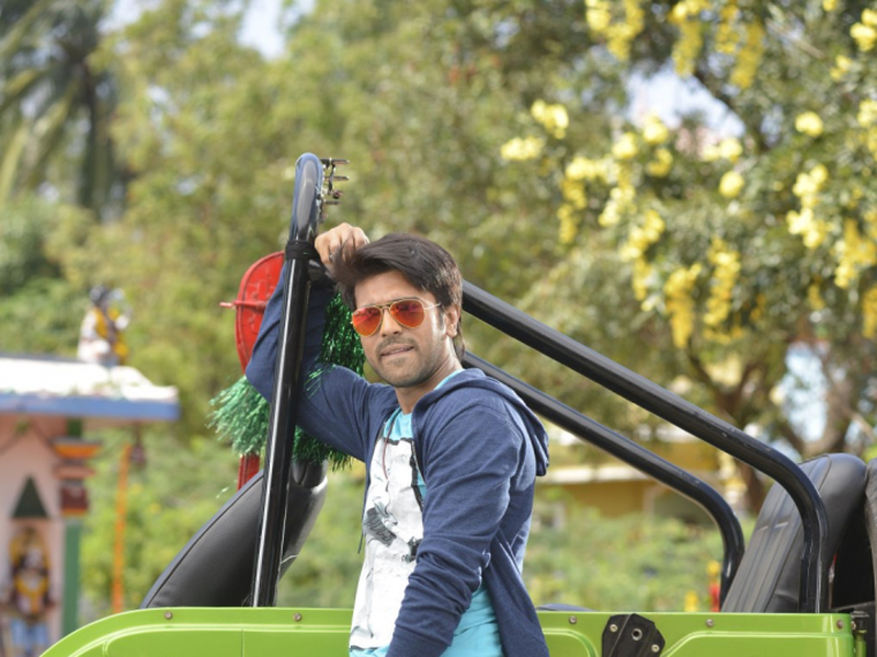 Foto 4 de Govindudu Andarivadele