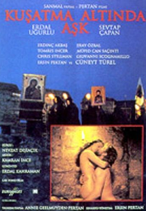 Sob cerco no amor (Kusatma altinda ask)