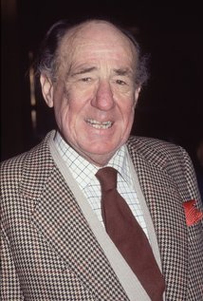 Michael Hordern - Foto 1
