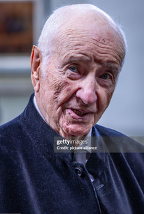 Armin Mueller-Stahl - Poster 1