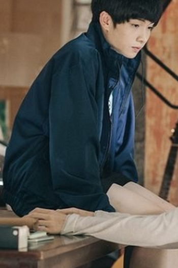 Poster de Episódio Episode 10 (2020)
