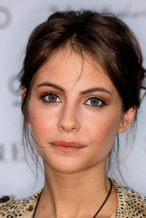 Willa Holland - Poster 4
