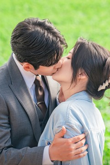 Poster de Episódio 후회해 (2025)