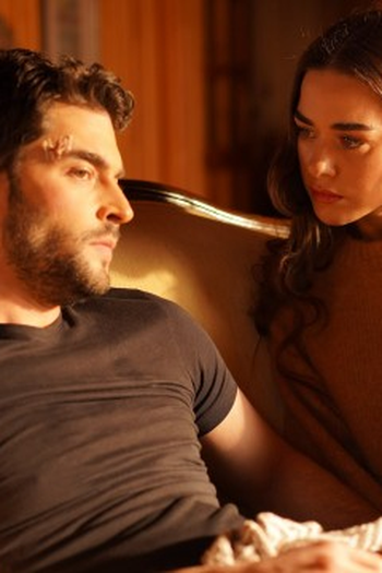 Poster de Episódio 24. Bölüm (2023)
