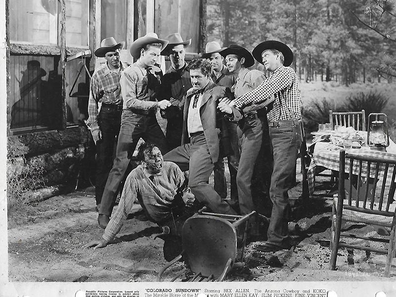 Foto 2 de Cavaleiro do Colorado