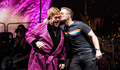 Taron Egerton e Elton John emocionam fãs em Show no Reino Unido